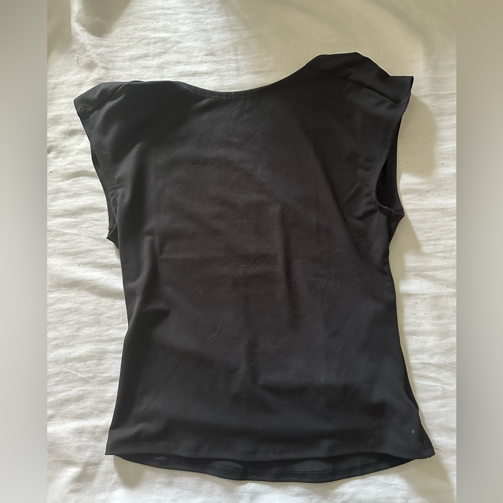 Black backless top
